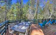 Others 7 Charming Pioneer Cabin Getaway: Ski, Golf & Hike!