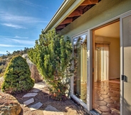 Lain-lain 3 Prescott House w/ Granite Mtn & Thumb Butte Views!