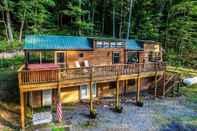 อื่นๆ Family Cabin on 6 Acres w/ Lake Access & Hot Tub!