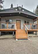 Primary image Cozy Downtown Soldotna Cabin: Dogs Welcome!