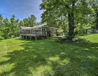 Lain-lain 2 Charming Cottage w/ Deck: Mtn + Lake Views!