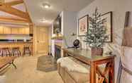 Others 4 Rustic Condo w/ Views: Shuttle to Keystone Slopes!