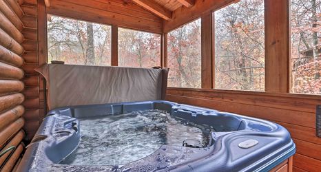 기타 2 Cozy Family Cabin w/ Hot Tub ~ 4 Mi to Dollywood!