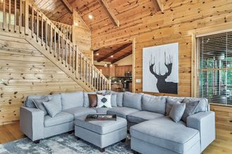 Others 4 Spacious Murphy Cabin w/ Game Rooms + Mtn Views!