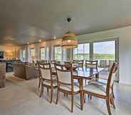 Others 6 Luxe Lakefront Family Cottage: Private Beach, Dock