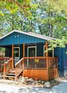 ภาพหลัก Broken Bow Cabin w/ Hot Tub + Game Room!