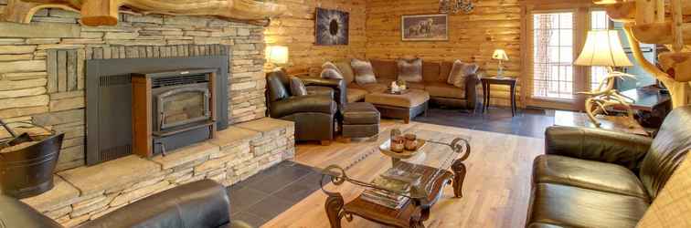 Others Redwood Cabin & Casita: 2 Acres, Fire Pit, Hot Tub