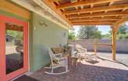 Others 3 Old Town Cottonwood Cottage w/ Mod Interior!