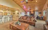 Others 6 Dog-friendly Show Low Cabin w/ Deck & Views!