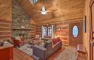 Others 2 Gorgeous Log Cabin w/ 2 Decks + Fireplaces!