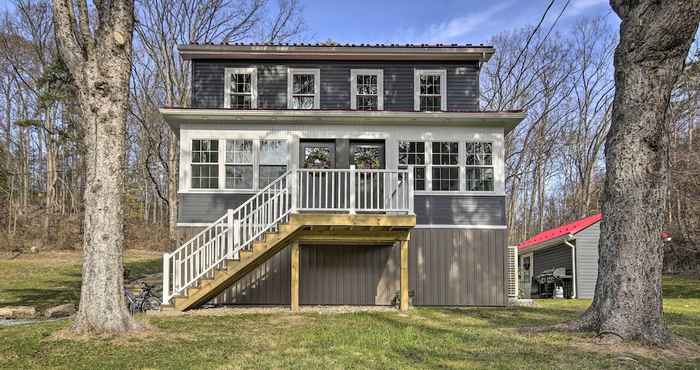 Others Quiet Escape w/ Hot Tub, 5 Miles to Raystown Lake!