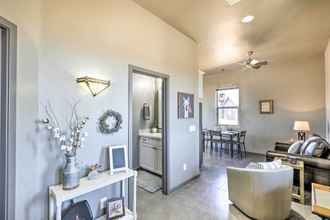 Others 4 Modern Elgin Home: Walk to Wineries + Pets Welcome