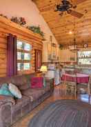 Primary image 5-star Log Cabin: Quaint & Cozy, Near Grand Canyon