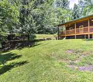 Others 5 'fox Creek Hillside Cabin' w/ Hot Tub & Fire Pit!