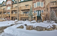 Others 7 Updated Condo With Patio - Near 3 Ski Resorts!