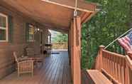 Others 2 Picturesque Murphy Cabin w/ Fire Pit & Views!