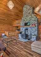 ภาพหลัก Cozy Family-friendly Pine Grove Cabin w/ Fire Pit!