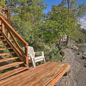 Primary image 1 'aunt Al's Place' Home on Canandaigua Lake w/ Deck, New York State Hotels