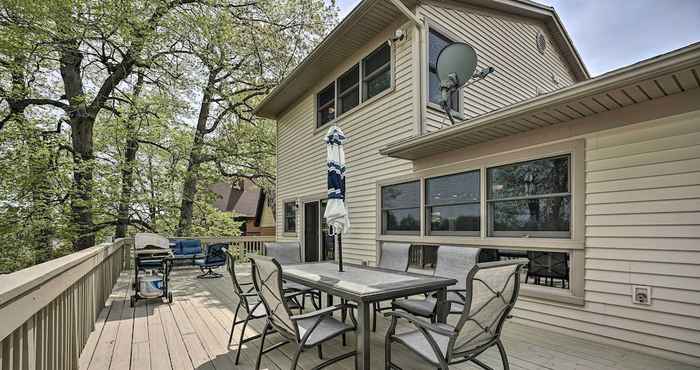 Others Pet-friendly Grass Lake Retreat w/ Game Room!