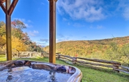 Others 7 Hilltop Cabin on 5 Acres w/ Hot Tub & Waterfall!