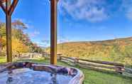 Others 7 Hilltop Cabin on 5 Acres w/ Hot Tub & Waterfall!