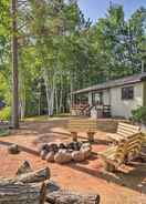 ภาพหลัก Lakefront Cabin w/ Private Dock, Beach & Fire Pit!