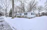 Others 6 Green Bay Home: 3 Blocks to Lambeau Field!