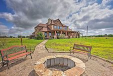 Others Blue Ridge Home w/ Game Room: 14 Mi to Mckinney!