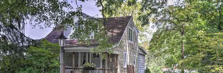 Others Enchanting Family House w/ Balcony < 3 Mi to Wvu!