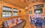 Others 2 Rural Cabin Hideaway w/ Fire Pit & Mtn Views!