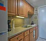 Lain-lain 4 Condo w/ Pool Access on Wildwood Crest Beach!