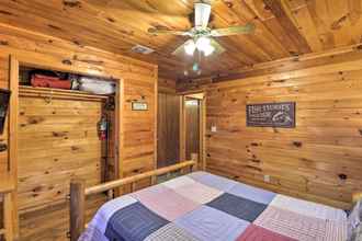 Others 4 'starstruck' Cabin w/ Spa 4 Mi to Broken Bow Lake!