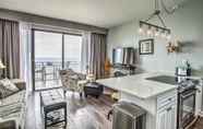 อื่นๆ 5 Ocean-view Condo w/ Fireplace, Walk to Beach!