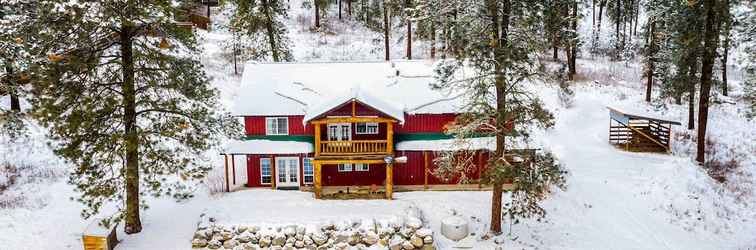 Others Kettle Falls Home w/ River Valley Mtn Views!