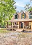 ภาพหลัก Idyllic Warne Cabin in the Woods w/ Hot Tub!