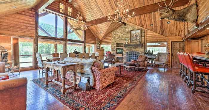 Others Expansive Ranch w/ Views, Hot Tub & Game Room