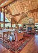 ภาพหลัก Expansive Ranch w/ Views, Hot Tub & Game Room