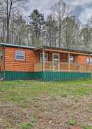 ภาพหลัก Cozy Bidwell Cabin w/ Deck: Trail & Creek Access!