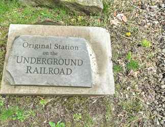 Lainnya 2 Historic Westfield Home: 2 Mi to Lake Erie!