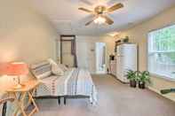 Others Cozy Studio With Yard, 6 Miles to Dwtn Beaufort!