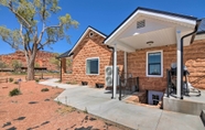 Lain-lain 4 Modern Ranch House w/ Fire Pit & Valley Views