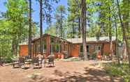 Others 4 Updated Country Club Cabin Mins to 3 Golf Courses!