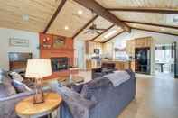 Others Updated Country Club Cabin Mins to 3 Golf Courses!