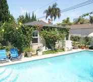 Others 2 Charming Culver City Cottage w/ Shared Pool+garden