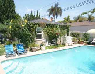 Others 2 Charming Culver City Cottage w/ Shared Pool+garden