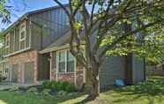 Others 5 Modern Townhome w/ Fireplace: Near Stoll Park