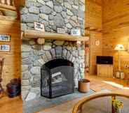 Khác 6 Stellar Wilmington House on 20 Wooded ADK Acres!