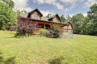 Lainnya Stellar Wilmington House on 20 Wooded ADK Acres!