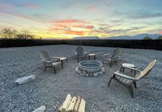 Others 4 Bullhead City Oasis w/ Fire Pit + Mtn View!