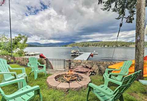 Khác Cozy Lakefront Honeymoon Bay Studio w/ Hot Tub!